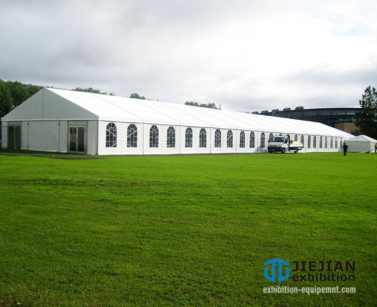 clear span tent for event